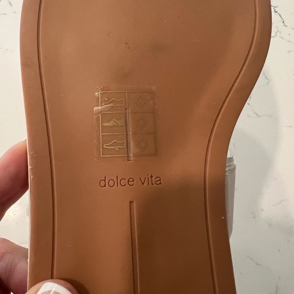 Dolce Vita Cream Slide Sandals, size 11, gold buckle, never worn, comfortable - Picture 6 of 6